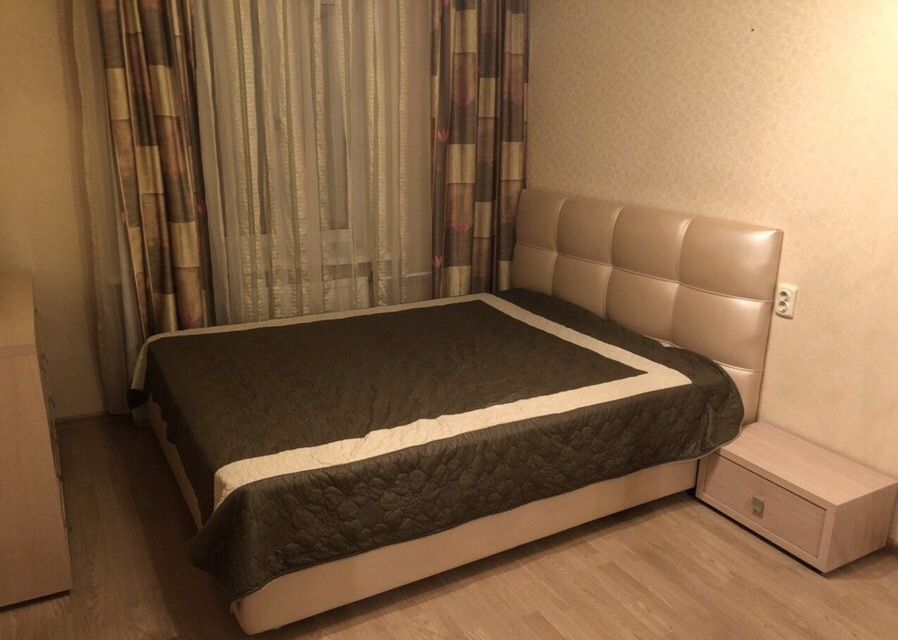 Снять однокомнатную квартиру в коломне. Сдаётся квартира метро нагатинская снг. Снять на сутки апартаменты р-н коломенская. Снять однокомнатную квартиру в коломне на длительный. Судостроительная улица 1 комнатная.