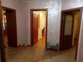 Квартиры, 4-комн., Москва